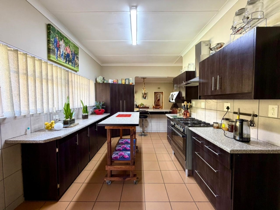3 Bedroom Property for Sale in Oudtshoorn North Western Cape